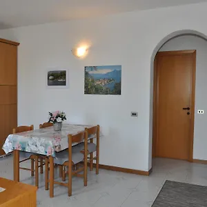 Valentina , Menaggio Italien