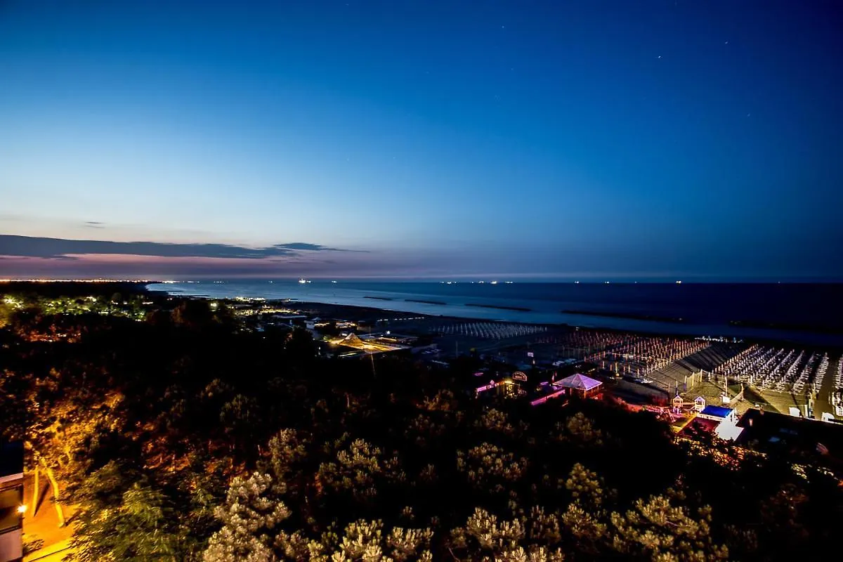 Hotel Color King Marte Village Lido di Classe
