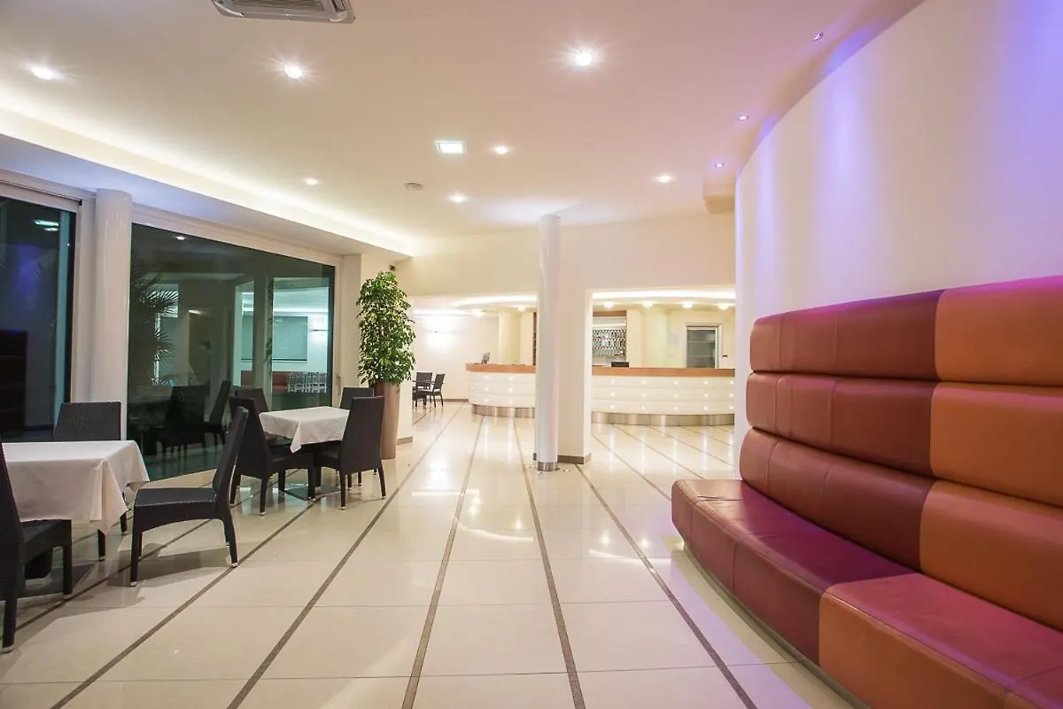 Color King Marte Village Lido di Classe Hotel